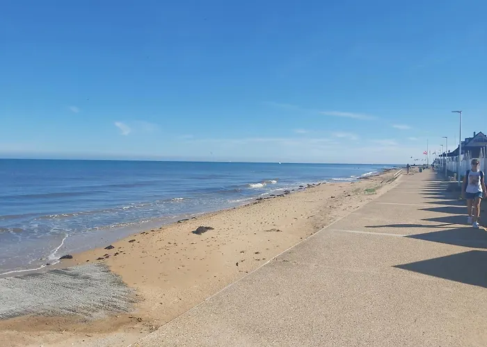 Maisonnette Proche 4 Pers * Courseulles-sur-Mer